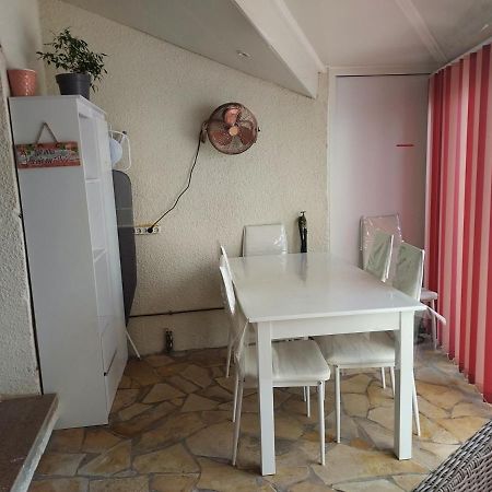 מרסיאן Belle Chambre Avec Sa Salle De Bain Privee מראה חיצוני תמונה