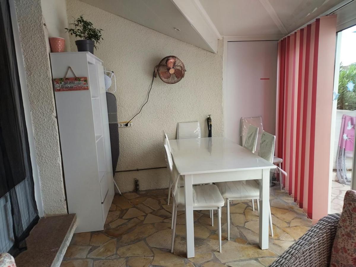 מרסיאן Belle Chambre Avec Sa Salle De Bain Privee מראה חיצוני תמונה